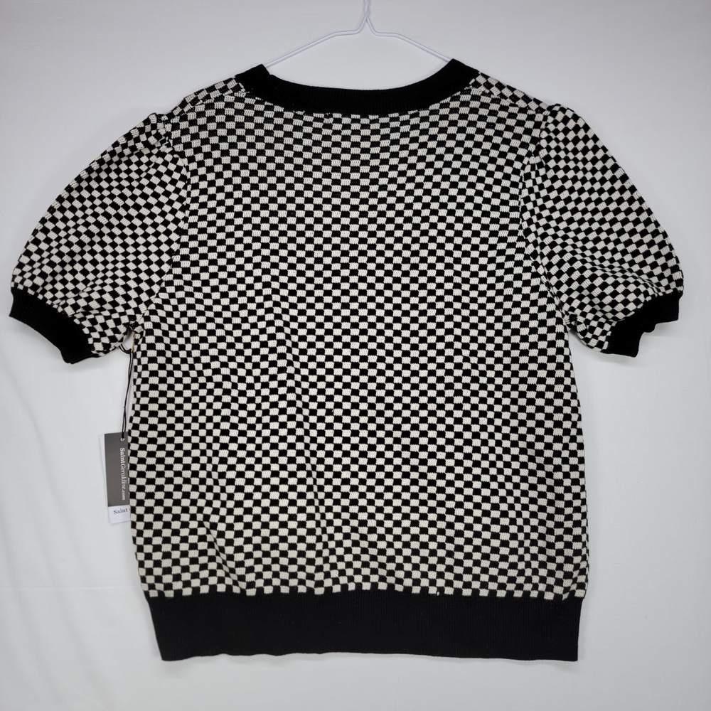 Elegant Black and White Checkered Crewneck Sweater - Picture 10 of 10